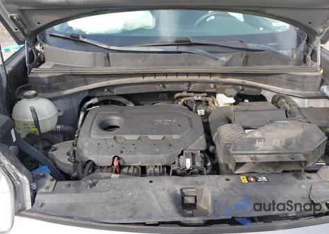 2017 Kia Sportage Lx z USA, uszkodzony, nr VIN KNDPMCAC8H7039449